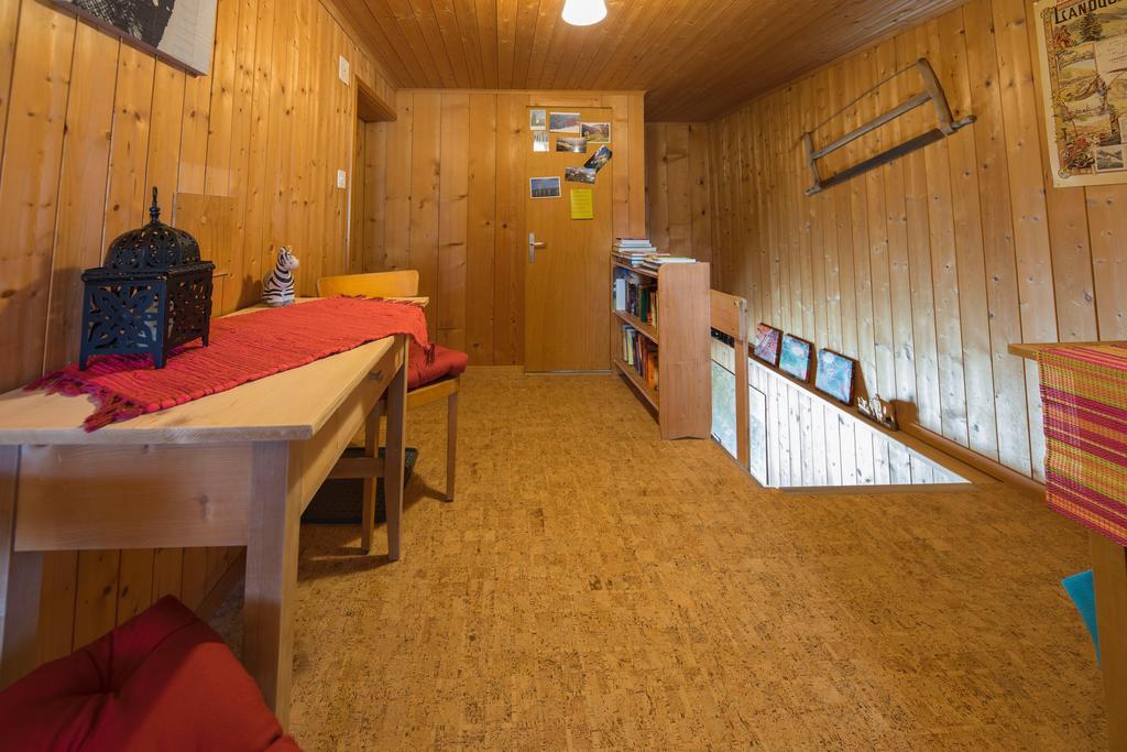 Gaestehaus Alpina In Fanas Kültér fotó