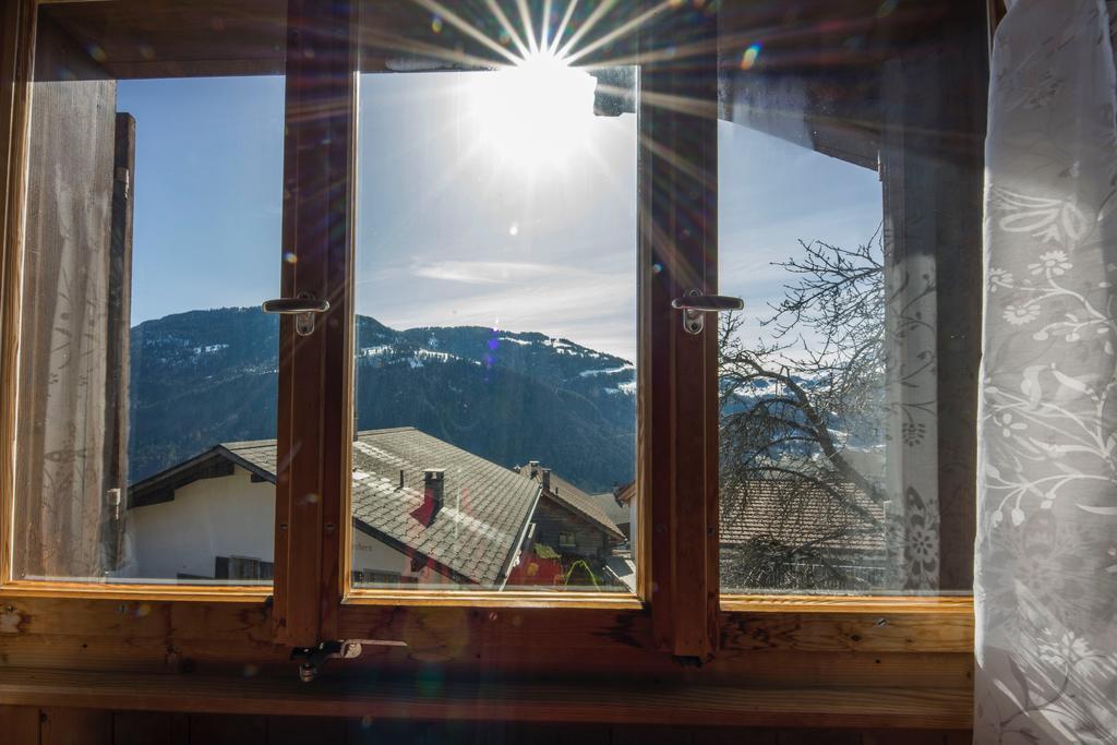 Gaestehaus Alpina In Fanas Kültér fotó